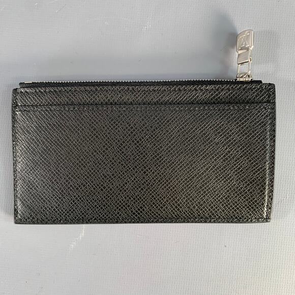 LOUIS VUITTON Black Taiga Leather Wallet - Picture 2 of 4